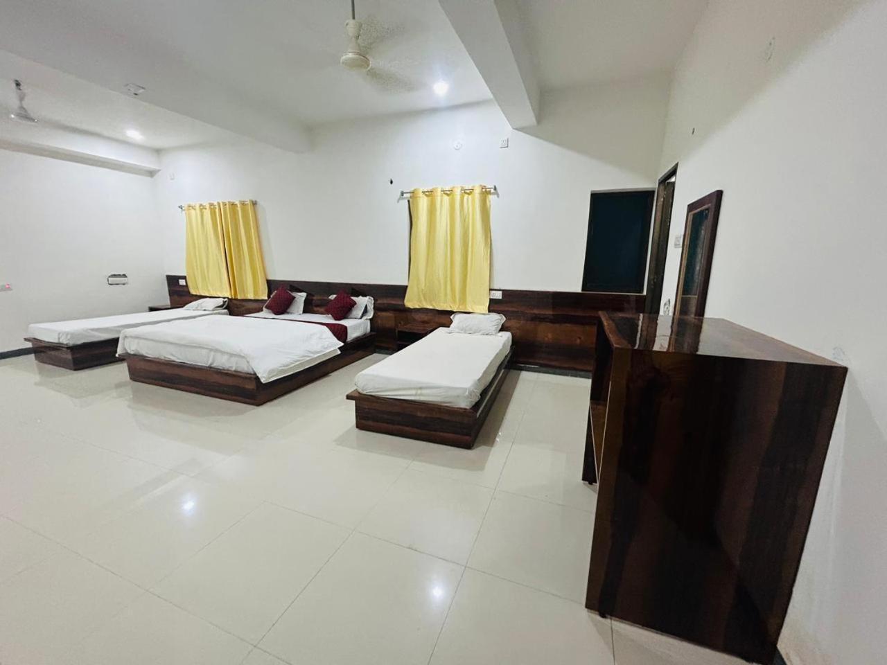 Hotel Maurya Vihar Bodhgaya מראה חיצוני תמונה